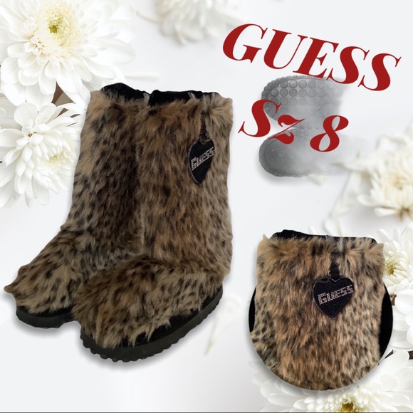 Guess Shoes - Guess - Sz 8 - Moon boots f. Fur bling heart